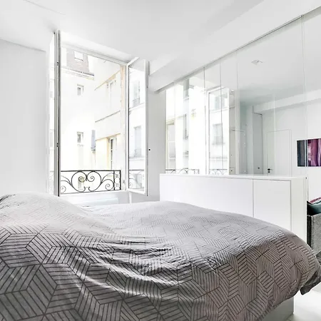 Modern - 1br - 2p - St-gervais Parigi